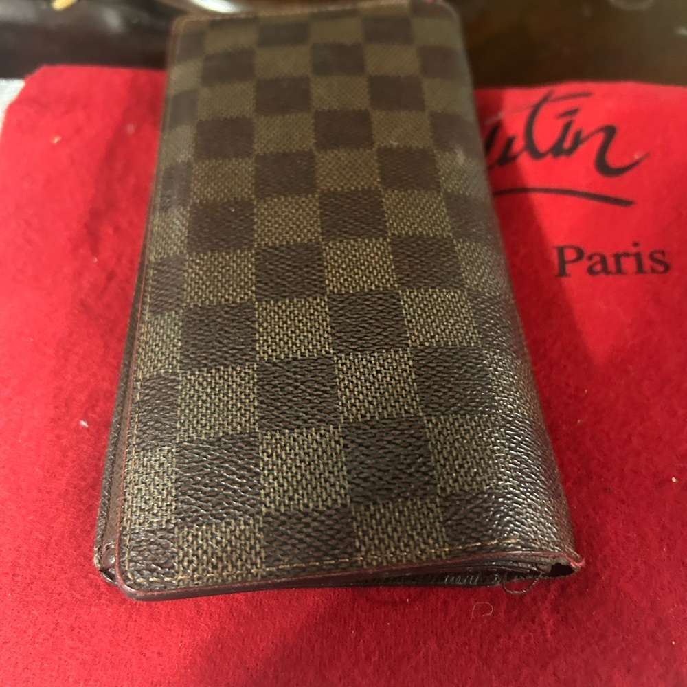 Louis Vuitton Brown Checkered Wallet - Picture 2 of 6